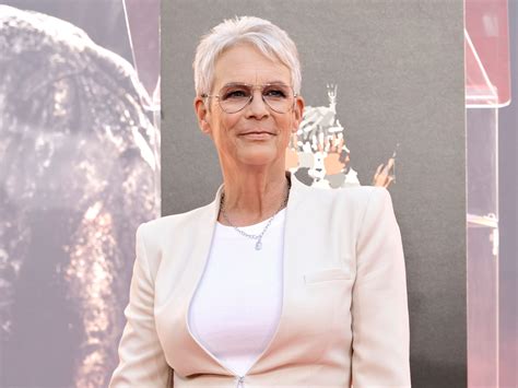 jamie lee curtis, nude|Jamie Lee Curtis Poses Naked in a Bathtub in Throwback Pic。